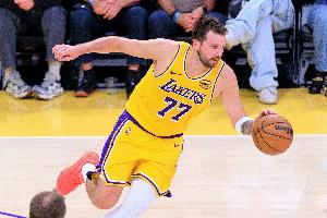快讯配图